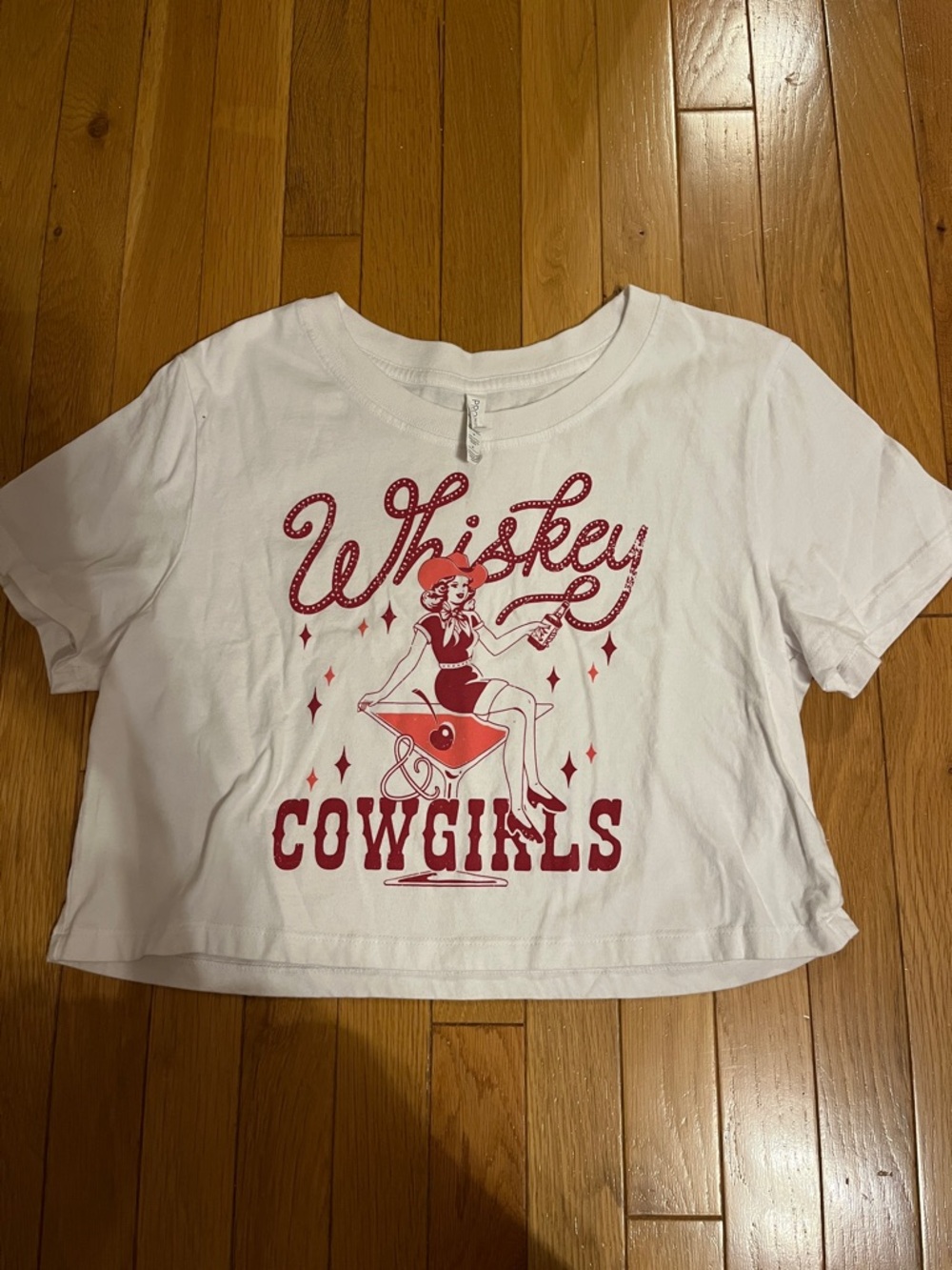 Whiskey & Cowgirls cropped graphic tee